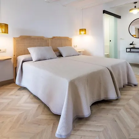 40 De Mayo בית הארחה קנטבייחה