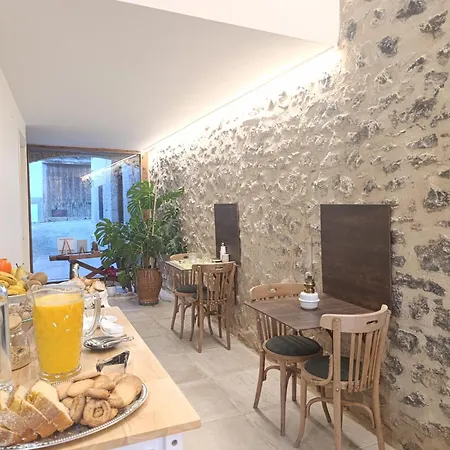 Pensionat 40 De Mayo