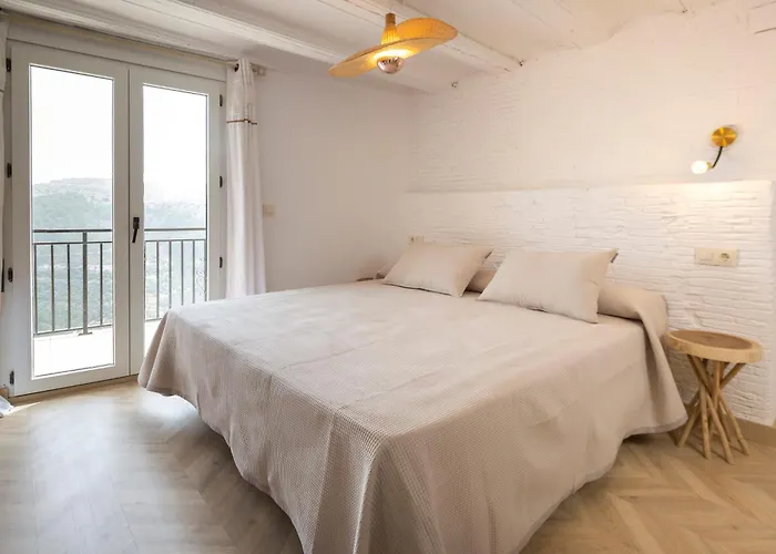 40 De Mayo Pensionat 4*